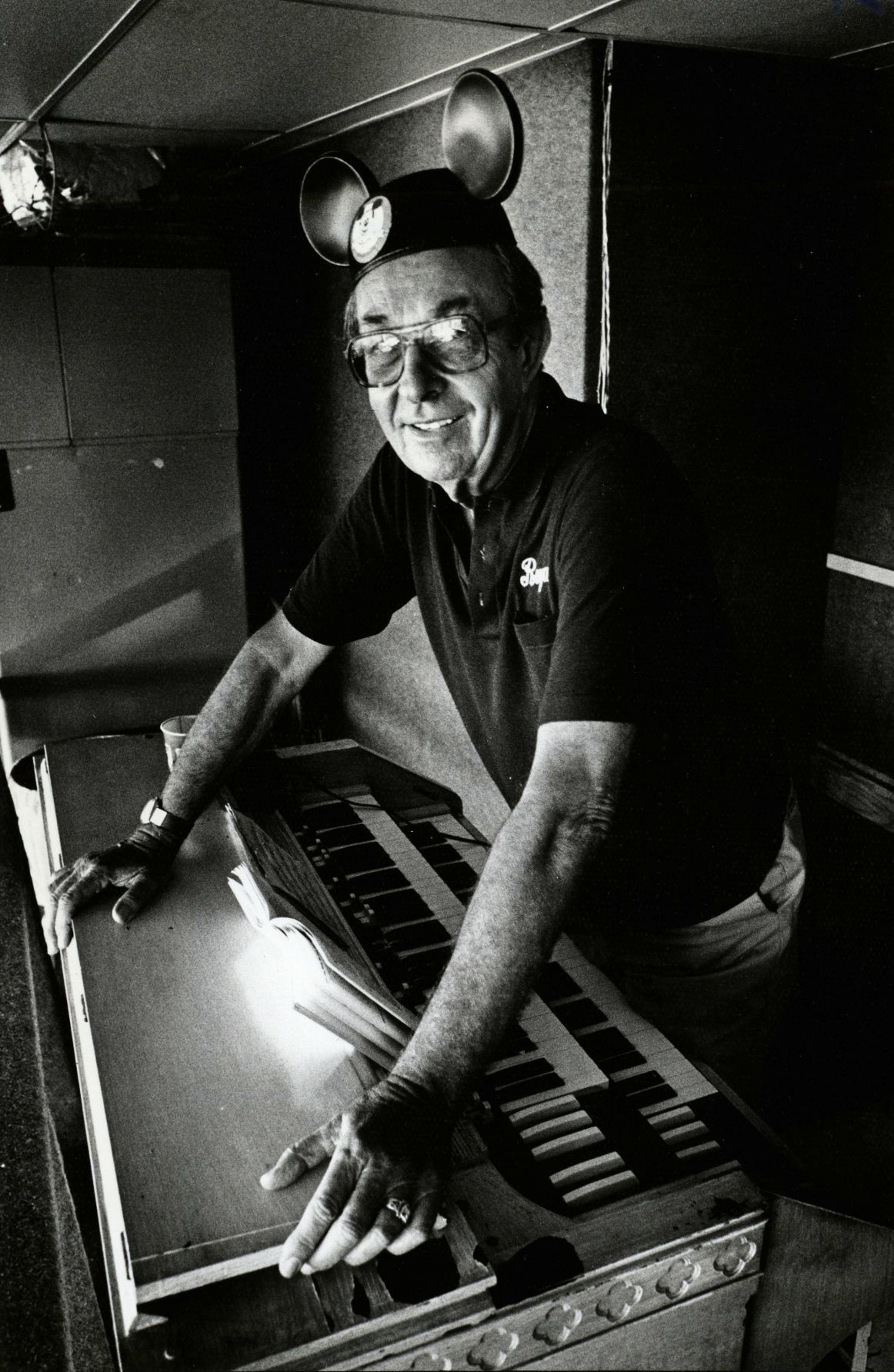 1988 organist.JPG